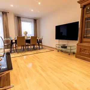 Basha Premium 2 Sopot